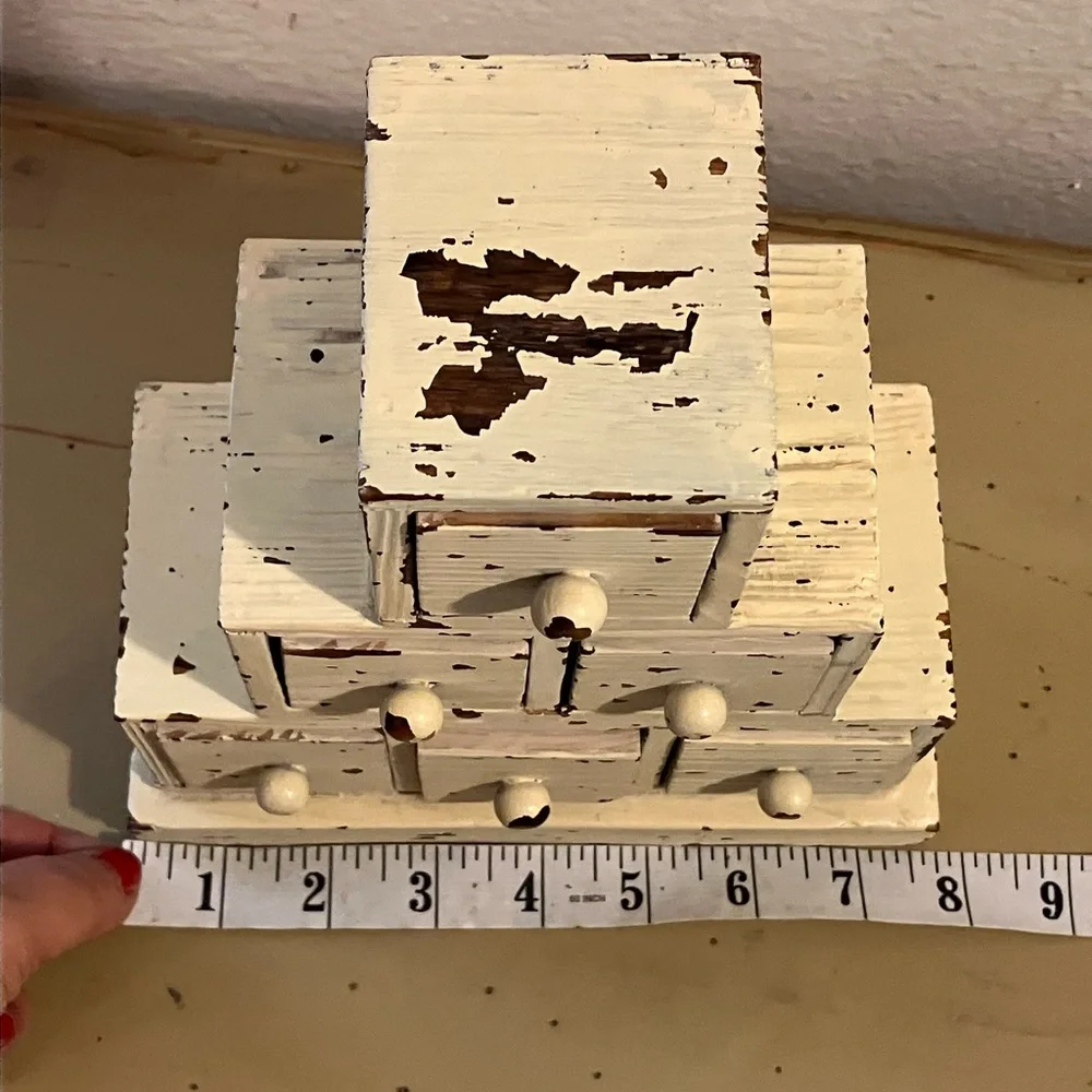 Rustic Chippy Cream Paint Folk Art Wood Distressed Storage Stacked Cube Box - Picture 8 of 13